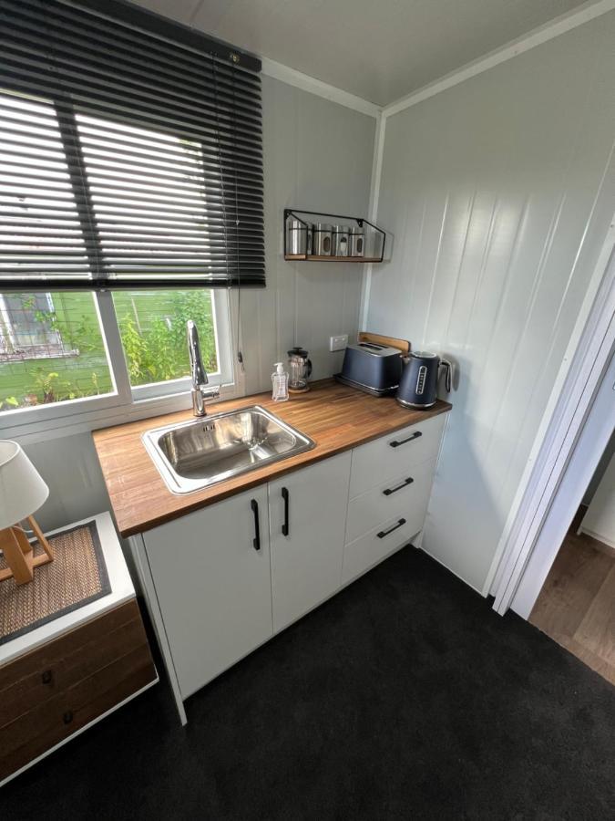 Raglan Seaview Cabin Buitenkant foto
